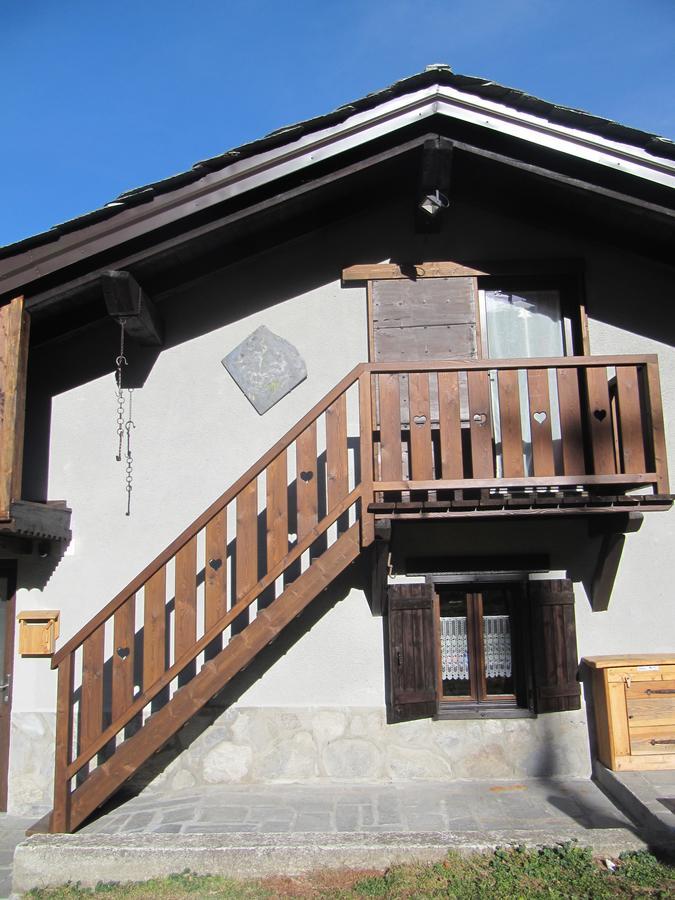 Maison Des Abeilles Vda Gressan N 0028 Dış mekan fotoğraf